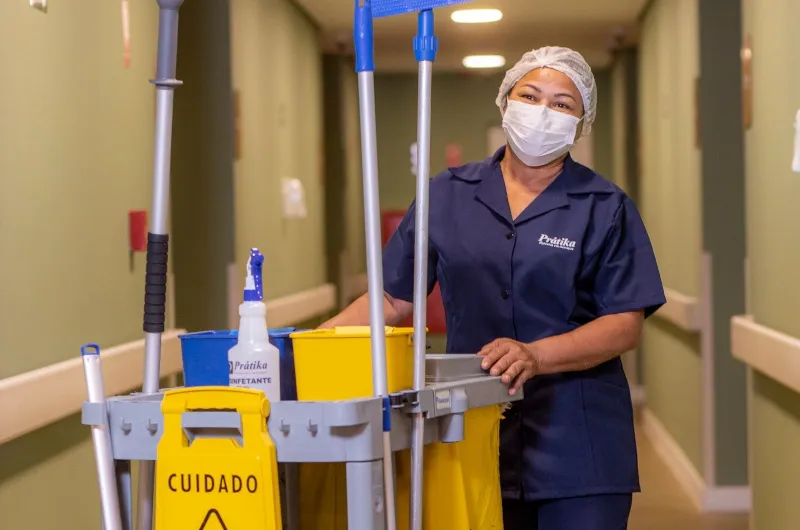 Estrutura Prátika com SACs e frota própria